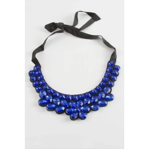 Papatya Taşlı Yaka Kolye