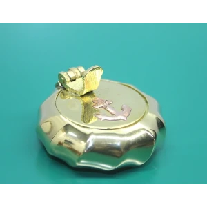 Pirinç Çapalı Kapaklı Küllük 5 Cm