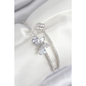 Pirinç Zirkon Taşlı Kelebek Ve Yonca Model Gümüş Renk Kadın Bileklik - TJ-BB7850