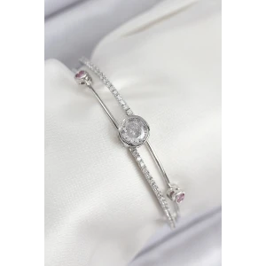 Pirinç Zirkon Taşlı Pırlanta Model Gümüş Renk Kadın Bileklik