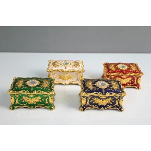 Taşlı Kutu Model 1