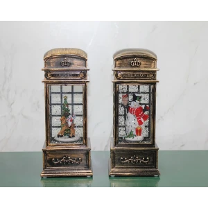 Telefon Kulübesi Tasarımlı Yılbaşı Temalı Işıklı Müzikli Kar Küresi Model 1