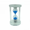 Küçük Cam Kum Saati Cam Standlı 5 Dakika Zamanlı = Çap: 5.8cm-yükseklik: 9.8cm