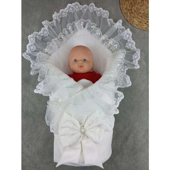 Yenidoğan Bambu Taç Nakışlı Delüks Kundak Bebek Battaniyesi Ekru