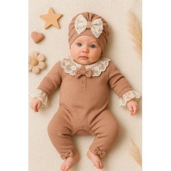Dantel Yaka Detaylı Şapkalı 2li Kız Bebek Tulum