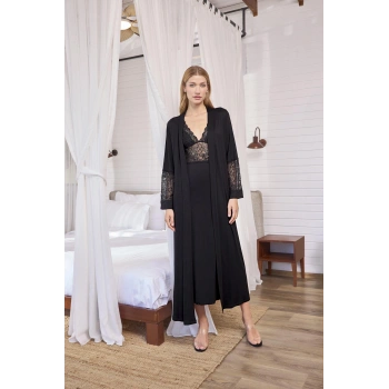 Göğüs Ve Sırt Dekolteli Dantelli Sabahlık Takımı