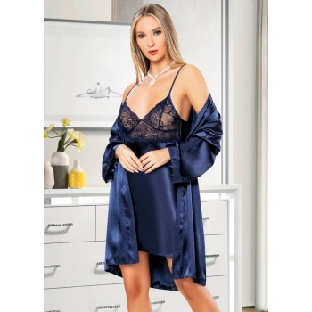 5051 Miss Laris Gecelik