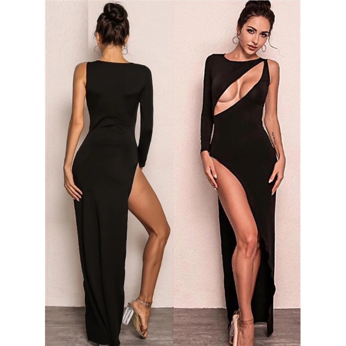 Derin Dekolteli Uzun Yırtmaçlı Elbise