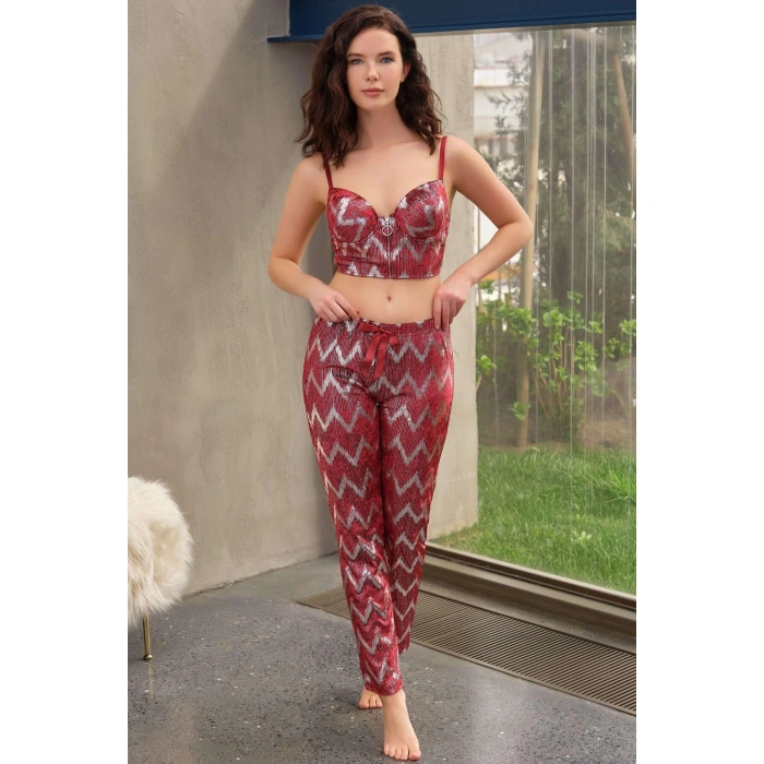 Kadife Balenli Destekli Dolgulu Parlak Baskılı Fermuar Detaylı Büstiyer Ve Pantolon Pijama Takım