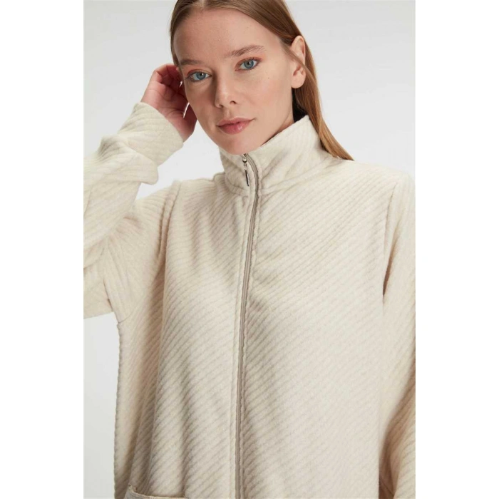 Kadın Fermuarlı Uzun Kollu Viskon & Pamuklu Pijama Takımı – Yumuşacık Dokulu, Ev Şıklığı