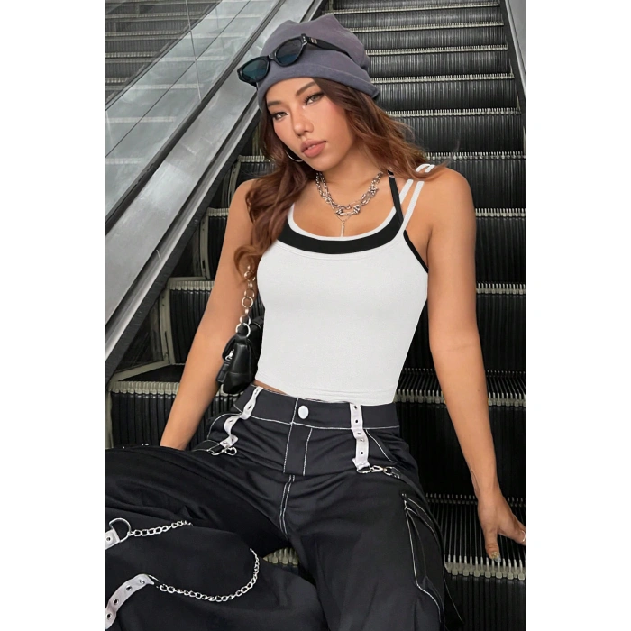 Kadın Siyah Beyaz Çift Renk Çapraz Askılı Crop Top Bluz