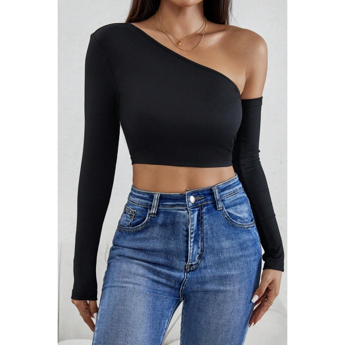 Kadın Siyah Tek Omuz Detaylı Uzun Kol Crop Top Bluz
