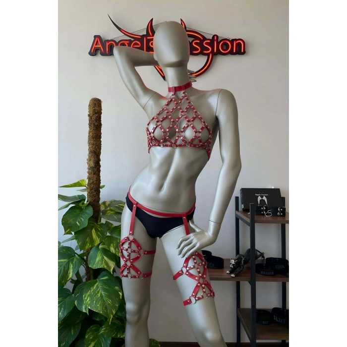 Tarz Ve Şık Kırmızı Deri Fantazi Jartiyer Harness - Brf460