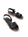 692-564 Siyah Ortopedik Taban Çapraz Tokalı Kadın Sandalet