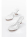 S-619 Beyaz Rugan Şeffaf Bantlı Şeffaf Topuklu Yuvarlak Burunlu Kadın Terlik