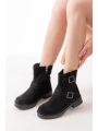 02-2014 Siyah Süet Toka Aksesuarlı Günlük Kadın Bot