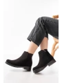 165-204 Siyah Süet Fermuarlı Günlük Kadın Bot