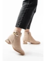 RM-504 Bej Süet Toka Aksesuarlı Topuklu Fermuarlı Günlük Kadın Bot