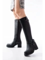 767-3005 Siyah Toka Aksesuarlı Fermuarlı Günlük Kalın Topuklu Kadın Bot