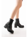 767-3012 Streç Siyah Fermuarlı Günlük Kadın Bot