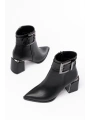 DNZ-400 Siyah Toka Aksesuarlı Topuklu Fermuarlı Günlük Kadın Bot