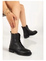 2024-2289 Siyah Bağcıklı Fermuarlı Günlük Kadın Bot