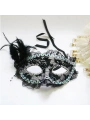 Siyah Renk Yandan Tüylü İnci İşlemeli Taşlı Dantelli Parti Maskesi 17x12 Cm