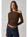 Asimetrik yaka bluz kahve pt