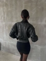 Beli büzgülü crop deri ceket siyah