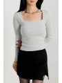 Çerçeve yaka kaşkorse bluz gri