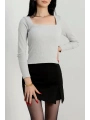 Çerçeve yaka kaşkorse bluz gri