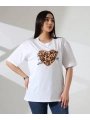 Leopar kalp baskılı tişört