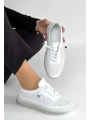 Merja Beyaz Deri Bağcıklı Spor Ayakkabı