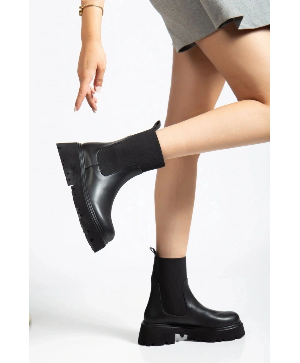 K-815 Siyah Lastikli Yüksek Tabanlı Günlük Kadın Bot