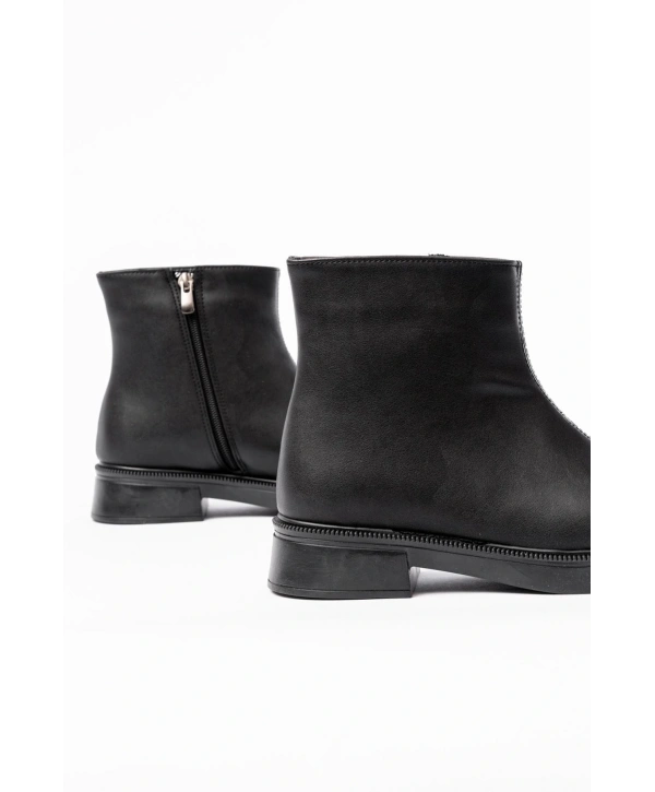 02-3033 Siyah Fermuarlı Günlük Kadın Bot