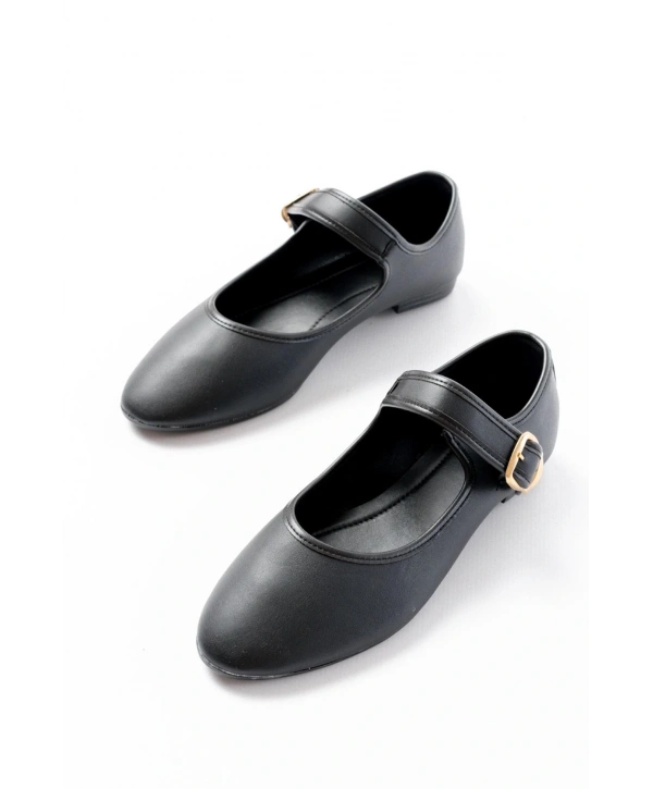 2606 Siyah Baretli Günlük Bayan Ayakkabı