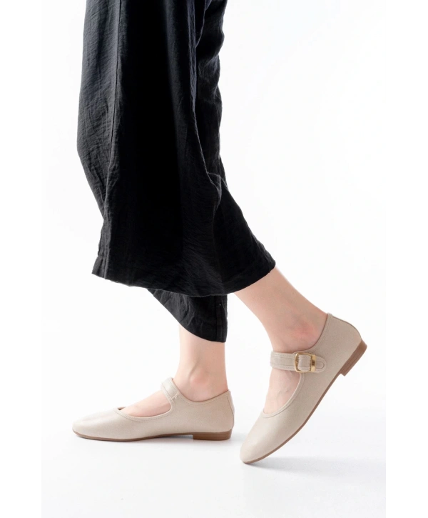 2606 Bej Baretli Günlük Bayan Ayakkabı