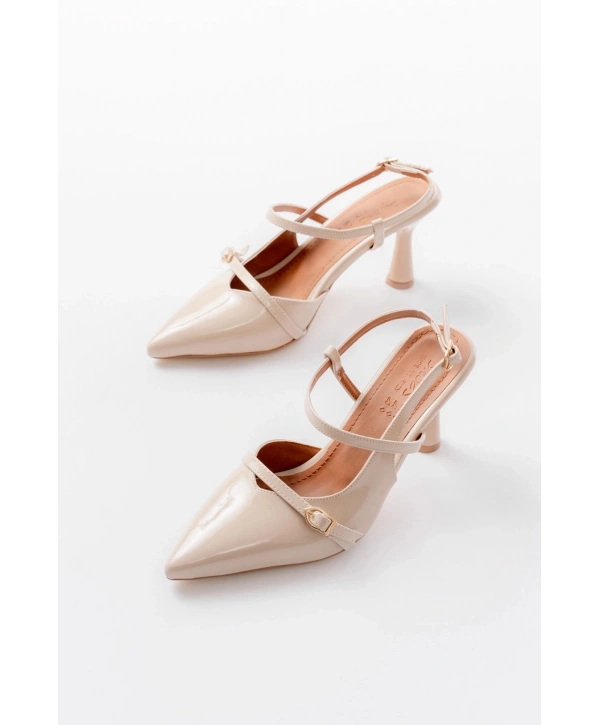 K-6722 Bej Rugan Toka Detaylı Sivri Burun Kadın Ayakkabı