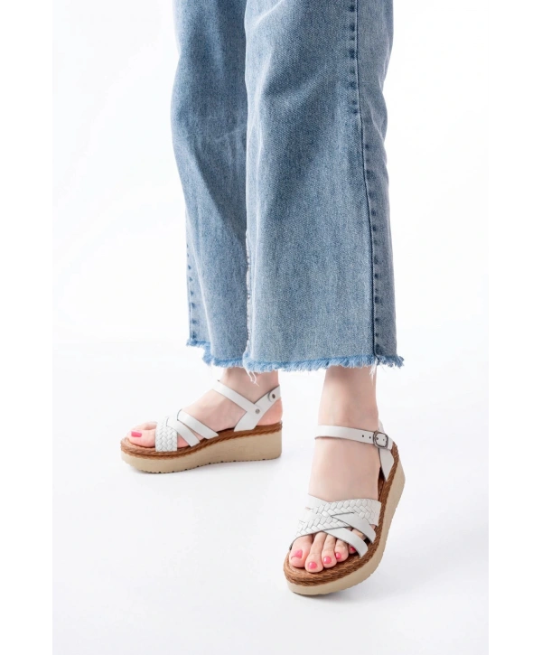 730-138 Beyaz Örgü Hakiki Deri Ortopedik Taban Kadın Sandalet