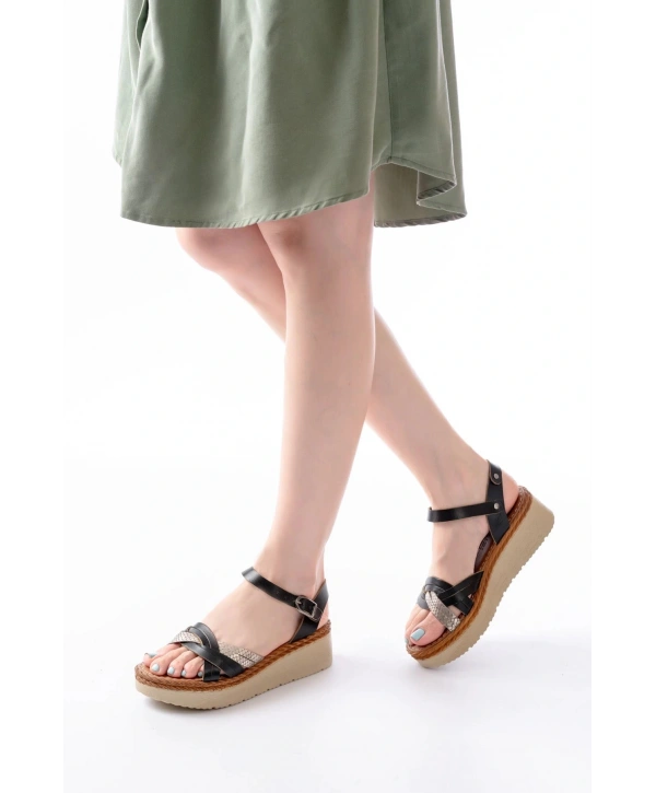 730-037 Siyah Ayna Hakiki Deri Ortopedik Taban Kadın Sandalet