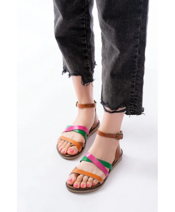 205-209 Multi Hakiki Deri Tokalı Parmak Arası Kadın Sandalet