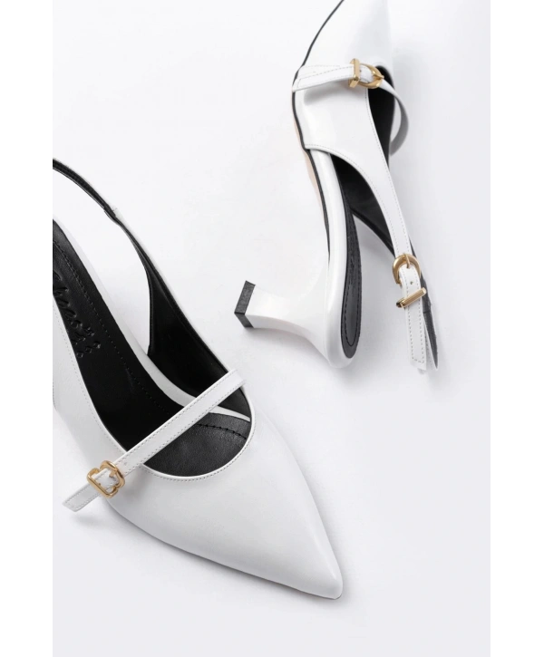 H-470 Beyaz Rugan Baret Tokalı Arkası Açık Günlük Kadın Sandalet