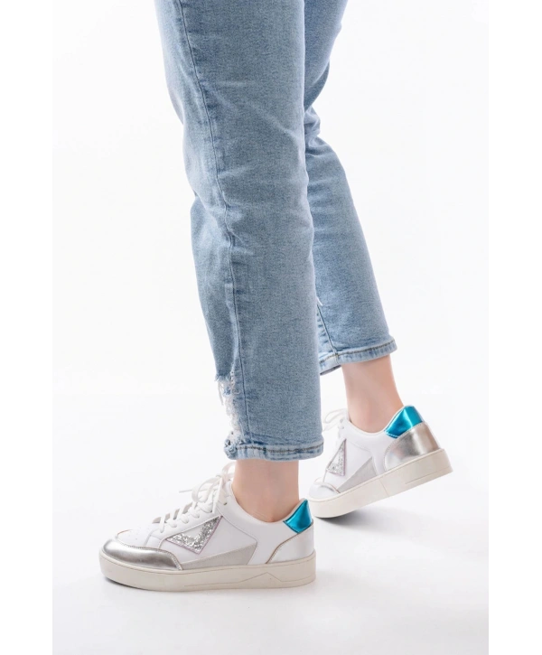 SV-01 Beyaz Garni Bağcıklı Kadın Spor Ayakkabı