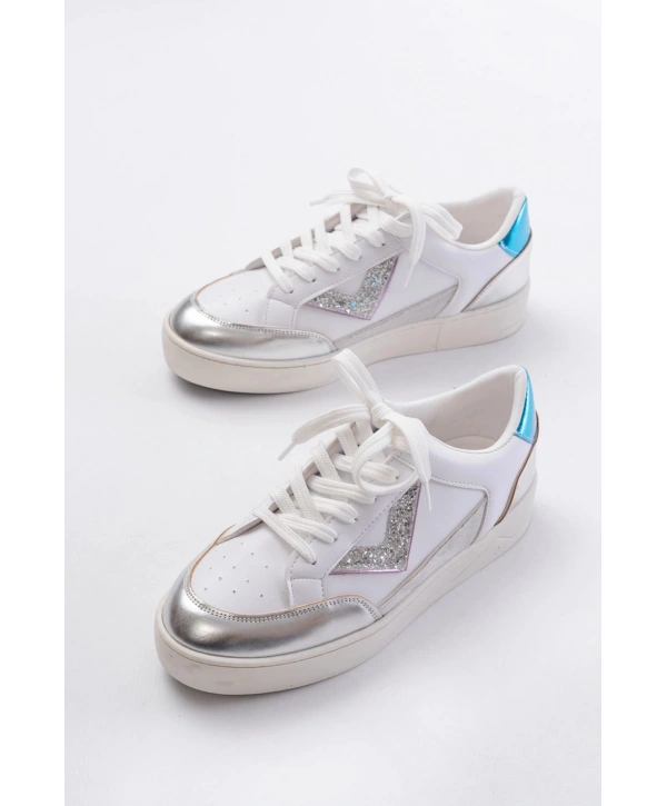 SV-01 Beyaz Garni Bağcıklı Kadın Spor Ayakkabı