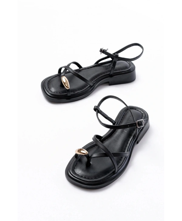 S-101 Siyah Parmak Arası Taş Detaylı Günlük Kadın Sandalet