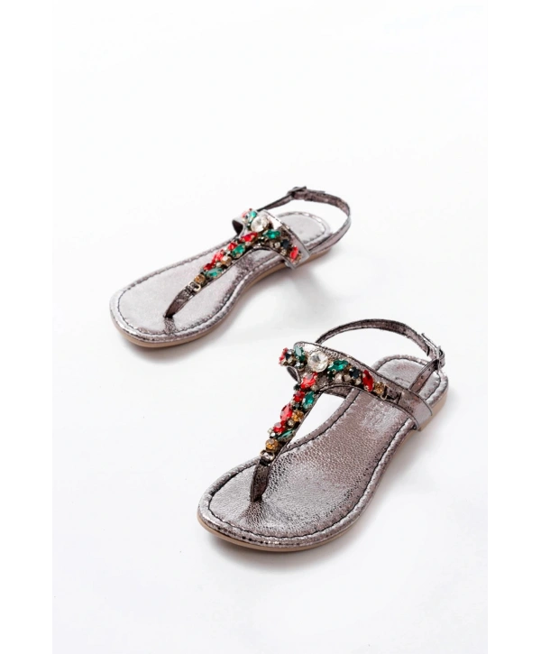 152-1110 Platin Multi  Taşlı Parmak Arası Kadın Sandalet