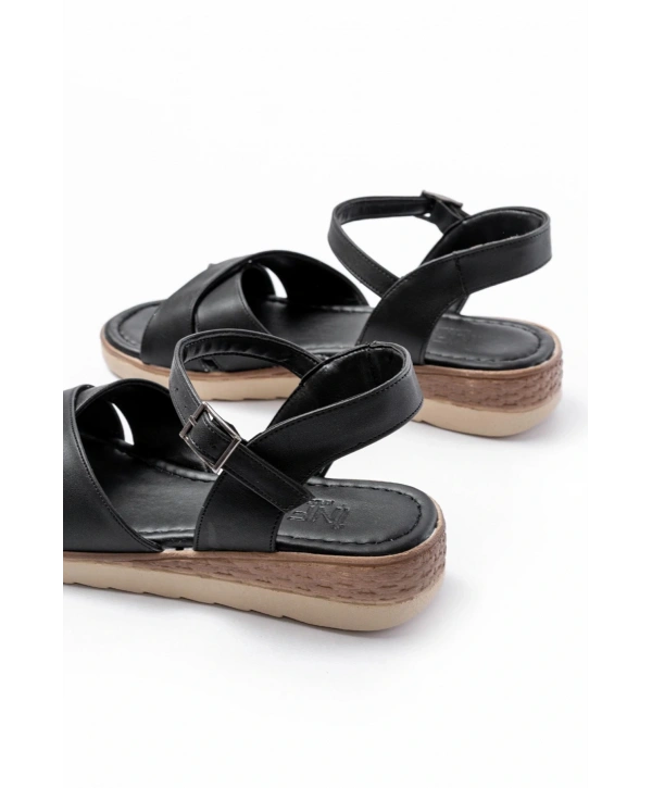 692-564 Siyah Ortopedik Taban Çapraz Tokalı Kadın Sandalet