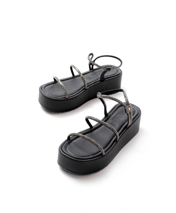 861-1008 Siyah Platin Taşlı Dolgu Topuklu Kadın Sandalet