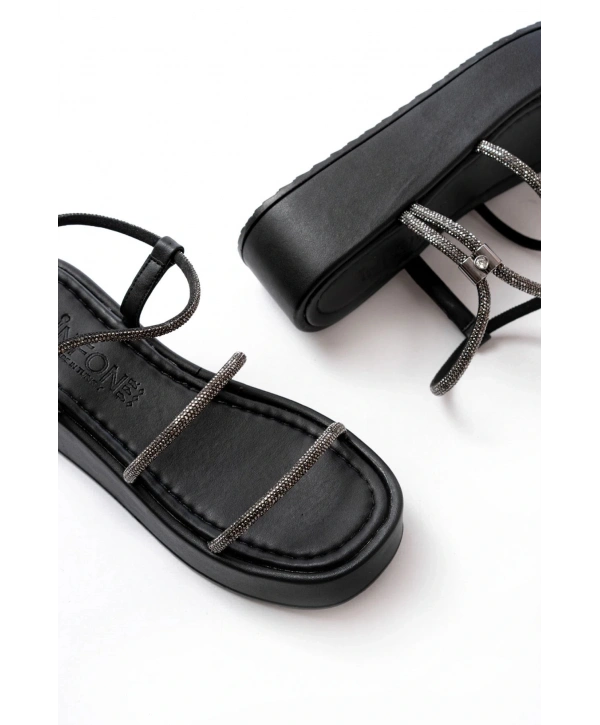 861-1008 Siyah Platin Taşlı Dolgu Topuklu Kadın Sandalet