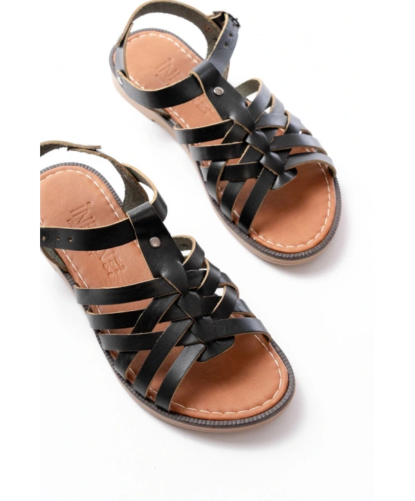 205-208 Siyah Hakiki Deri Ortopedik Taban Kadın Sandalet